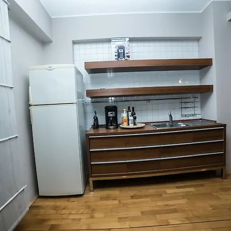 Апартаменти Cosmopolitan Internations Flat